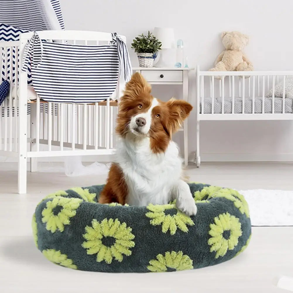 Quality Round Donut Dog Bed – Anxiety Calming Plush Bed with Anti-Slip for Small Dogs & Cats